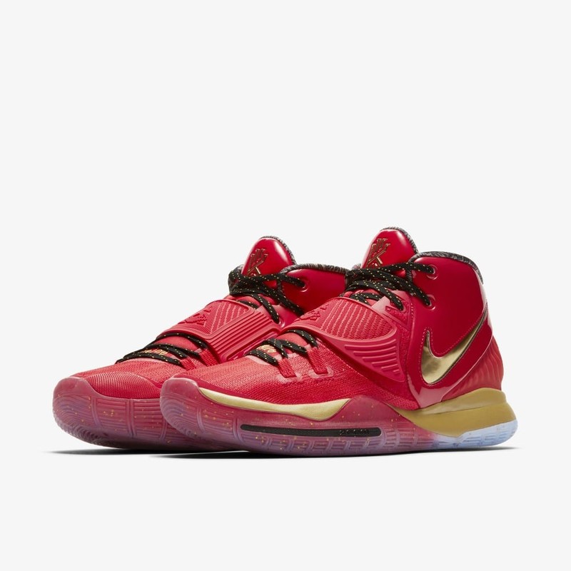 Kyrie deals 6 gold